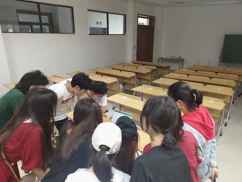 6月29日 电子竞技博彩
 线上教学效率社会实践小分队 活动预热 (5)